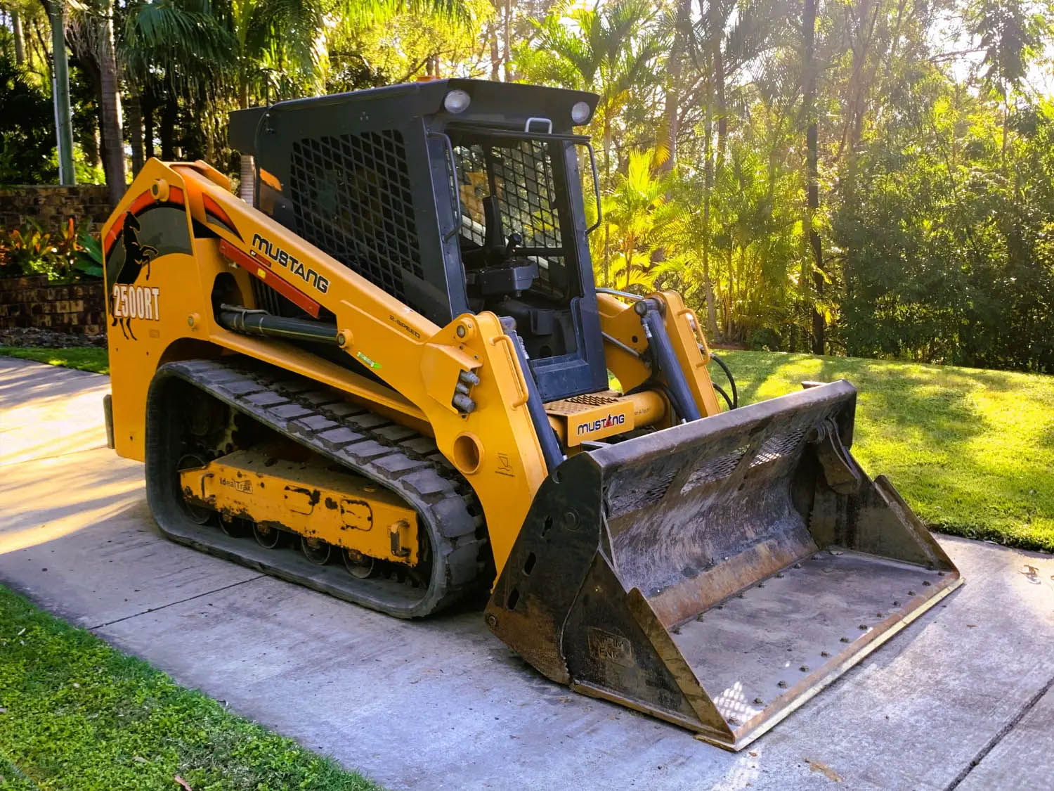 CJ's Earthmoving skid steer loader working on site