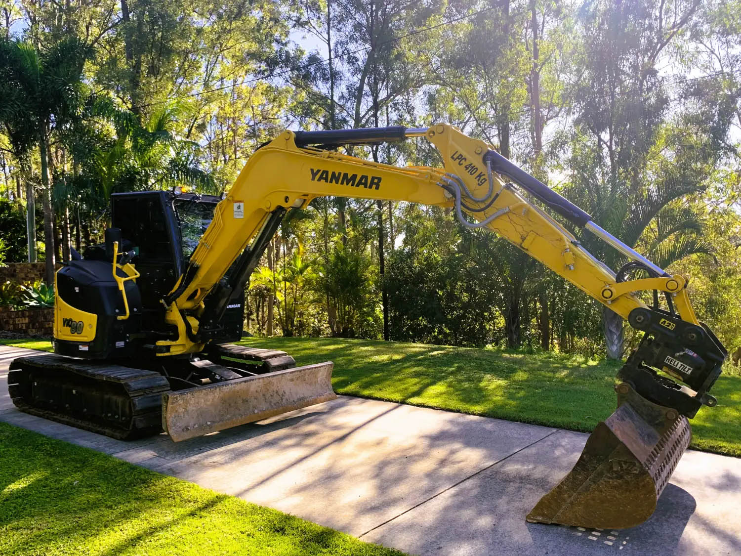 Yanmar ViO80 8 tonne excavator working a Brisbane site